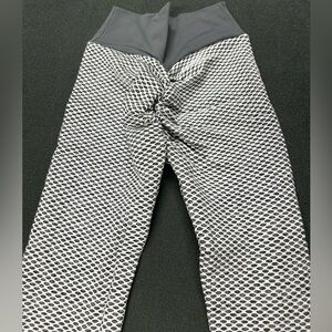 lift and butt scrunch leggings